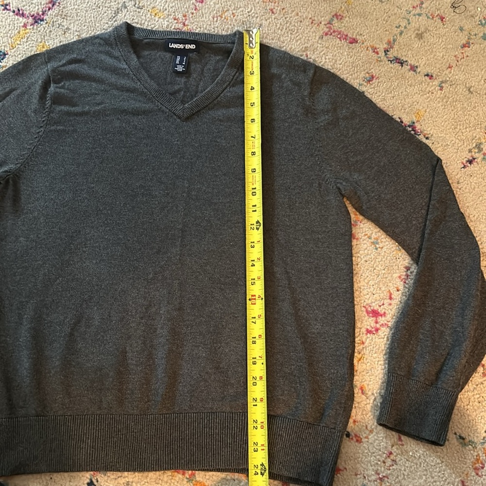Lands’ End Men’s Small V-Neck Sweater, Charcoal Grey